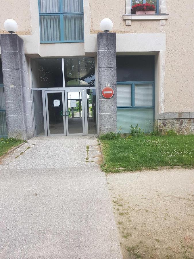 Ferienwohnung Les Jardins Du Parc Vitré Exterior foto